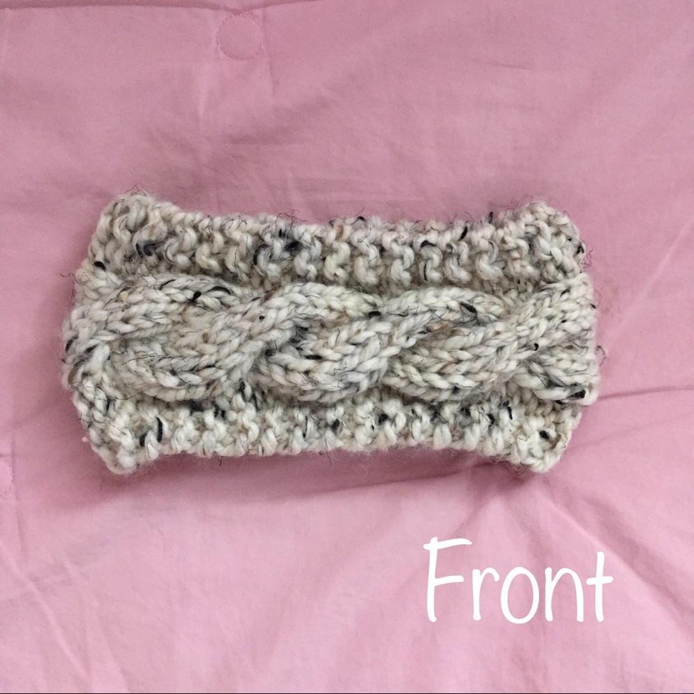 Cable Knit Headband - Picture 2 of 4
